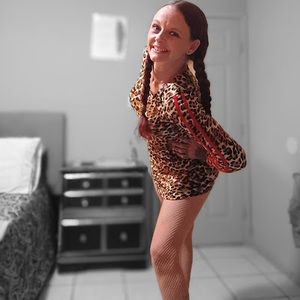 Meet your Posher, Feather